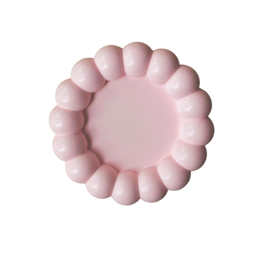Handgemaakte roze bubbel onderzetter van Limala